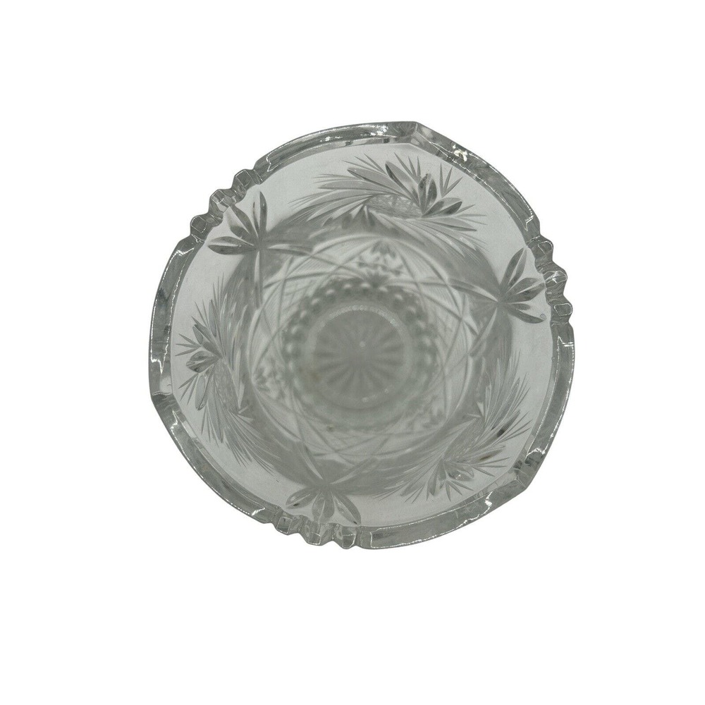 8 1/2" VINTAGE CUT CRYSTAL VASE w/ SAWTOOTH RIM STARBURST PATTERN - Picture 3 of 5